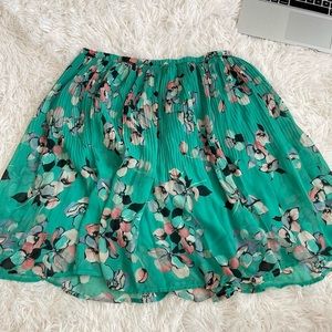 ELLE flowy skirts
